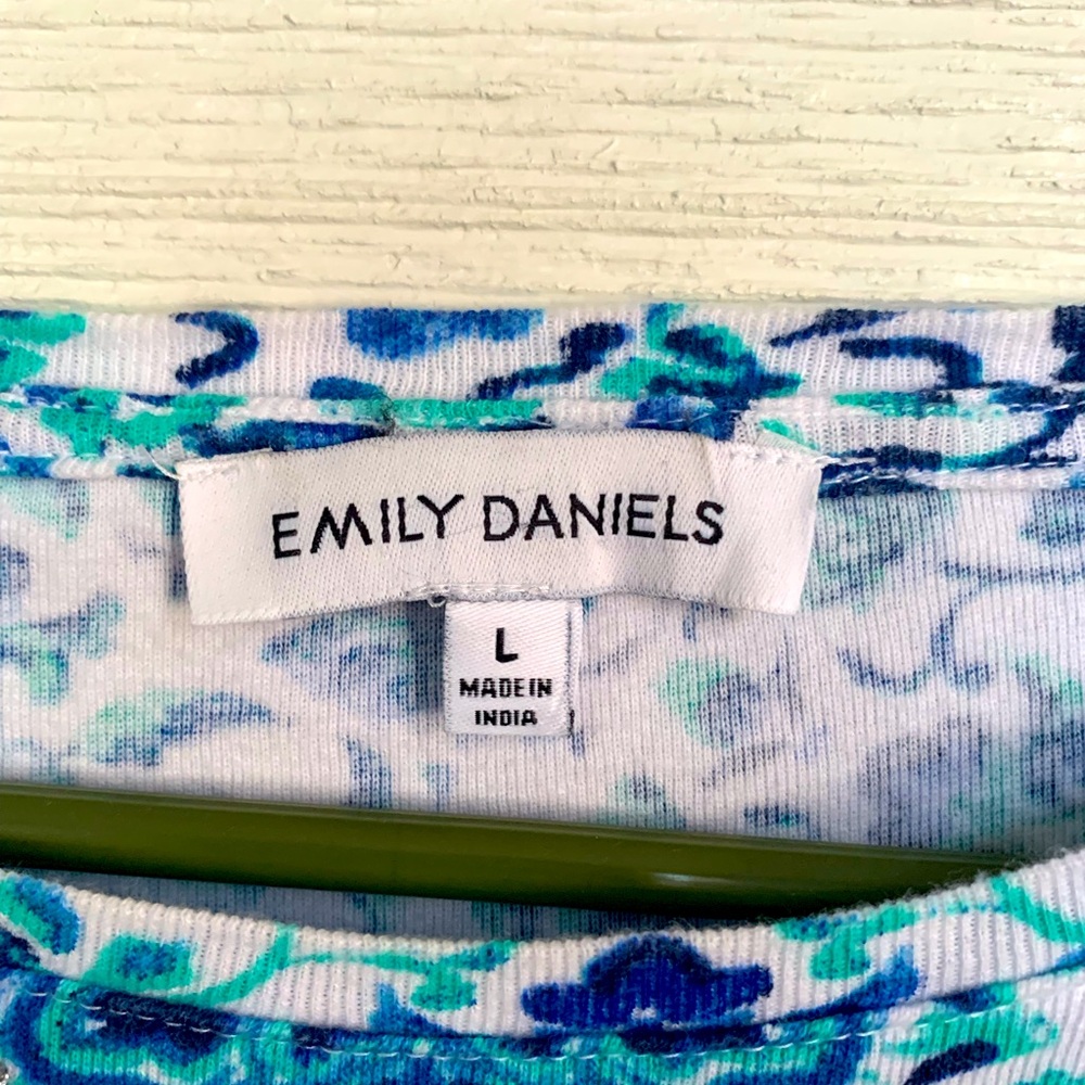 Floral Print Top by Emily Daniels Size L. *NEW* - Picture 8 of 11